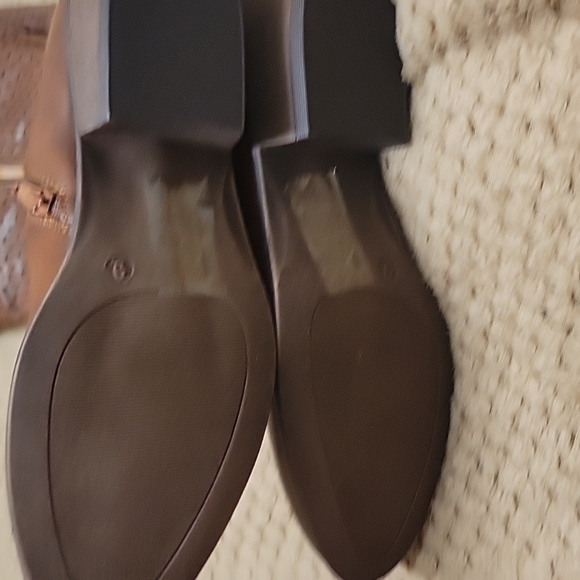 Women boots - Picture 3 of 3